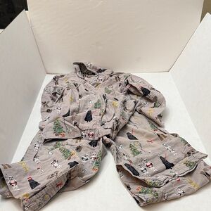 Pottery Barn Kids Pajama Set - Gray with Festive Print